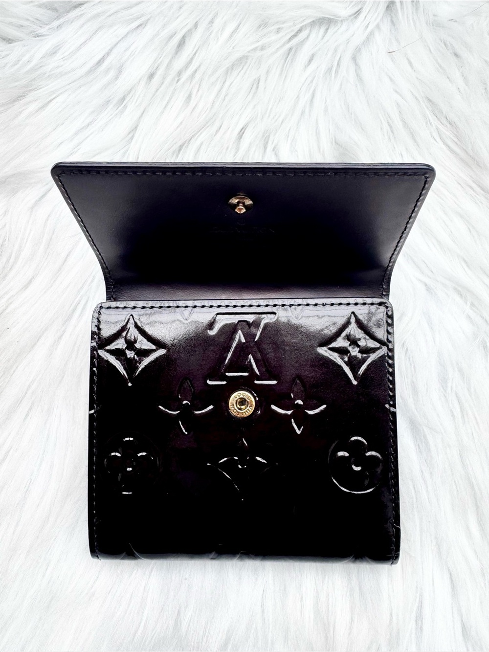Louis Vuitton Authentic Black Vernis Compact Wallet + LV Storage Box - Picture 5 of 17